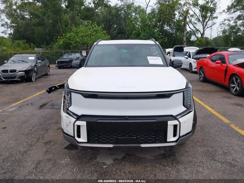 Kia EV9 Gt-Line, снимка 12 - Автомобили и джипове - 55126980