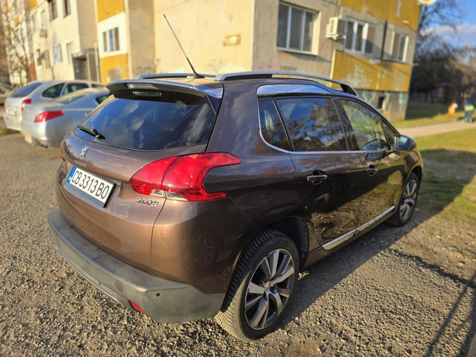 Peugeot 2008, снимка 4 - Автомобили и джипове - 55262621
