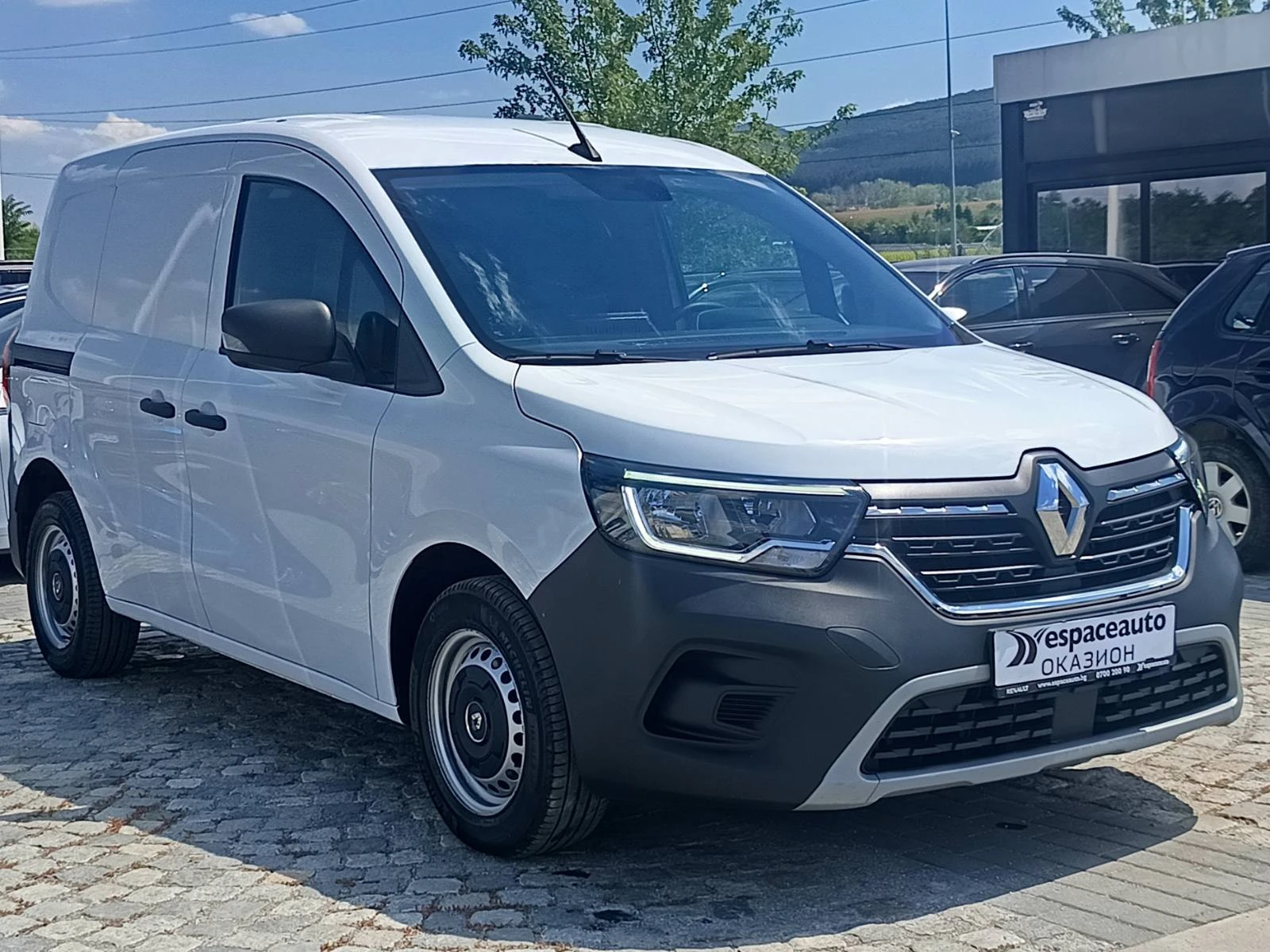 Renault Kangoo 1.5dCi/ 95к.с., снимка 3 - Автомобили и джипове - 55559077