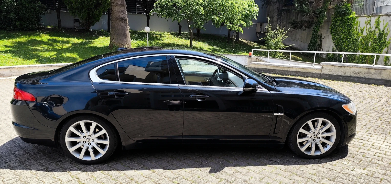 Jaguar Xf 3.0 V6 Diesel S Premium Luxury, снимка 3 - Автомобили и джипове - 55946302