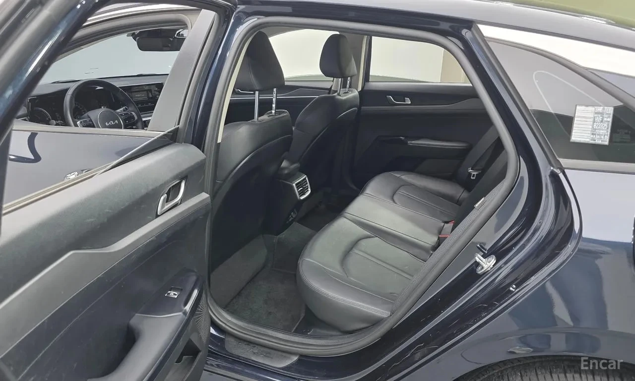 Kia K5 * Trendy * ЦЕНА ДО БГ, снимка 11 - Автомобили и джипове - 56132617