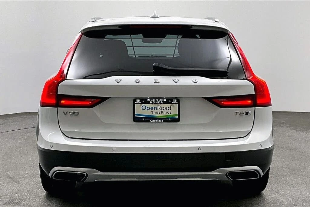 Volvo V90 Cross Country, снимка 5 - Автомобили и джипове - 56690049