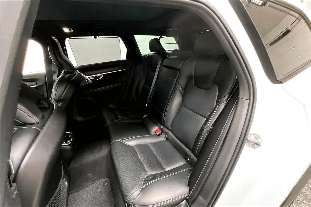 Volvo V90 Cross Country, снимка 13 - Автомобили и джипове - 56690049