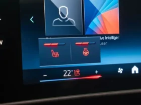 BMW X1 НОВ/2025/PORTIMAO BLUE/10929KM/PANO/4X4/Подгрев, снимка 13