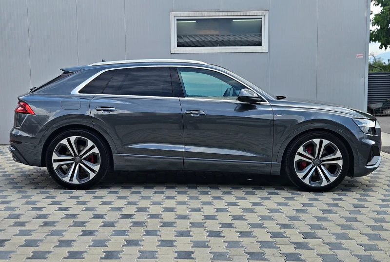 Audi Q8 3xS-LINE/DISTR/PANO/3DCAM/B&O/МАСАЖ/ПОДГРEB/AIR/LI, снимка 4 - Автомобили и джипове - 51270069