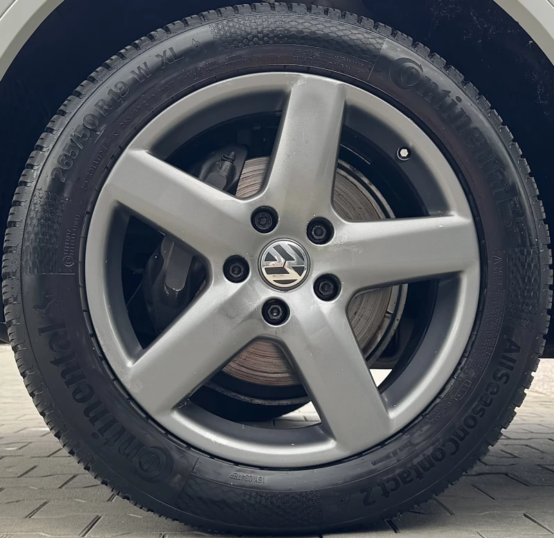 VW Touareg 3.0TDi Подгрев/Панорама, снимка 17 - Автомобили и джипове - 51284546