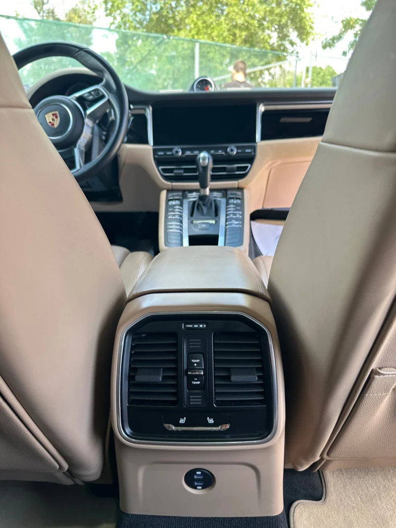 Porsche Macan, снимка 11 - Автомобили и джипове - 52353105