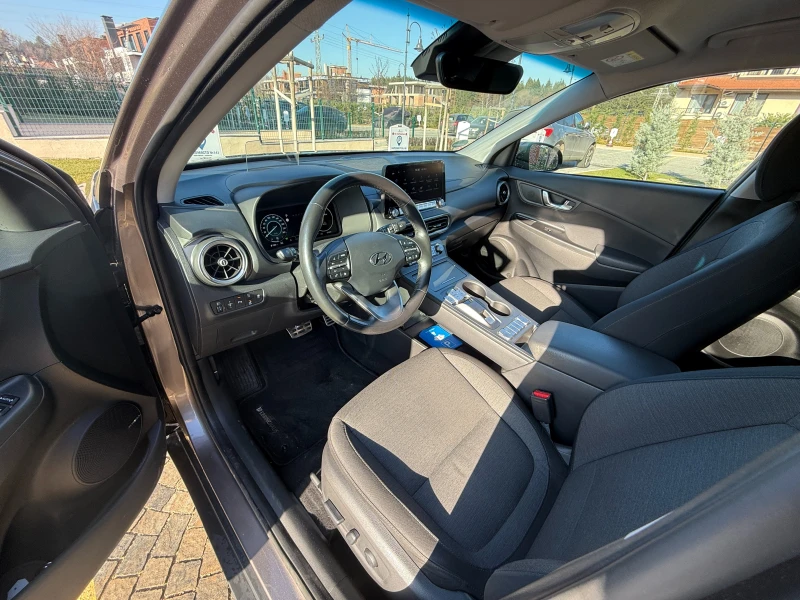 Hyundai Kona Facelift 64kwh гаранция, снимка 12 - Автомобили и джипове - 52857881