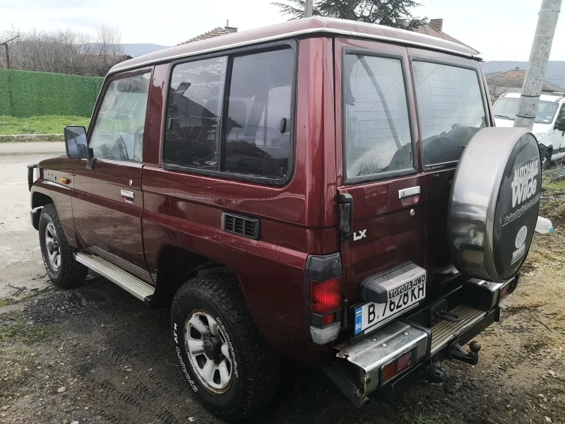 Toyota Land cruiser J70, снимка 4 - Автомобили и джипове - 52923221