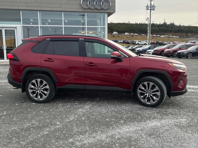 Toyota Rav4 * XLE * CARFAX * БЕЗ ПЪРВОНАЧАЛНА ВНОСКА, снимка 3 - Автомобили и джипове - 52931098