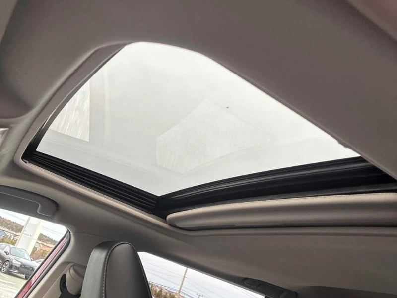 Toyota Rav4 * XLE * CARFAX * БЕЗ ПЪРВОНАЧАЛНА ВНОСКА, снимка 16 - Автомобили и джипове - 52931098