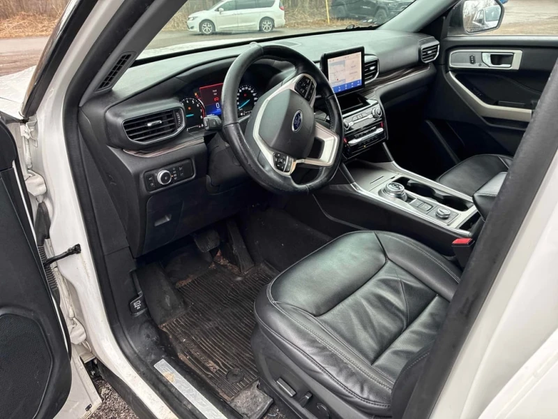 Ford Explorer * Limited * CARFAX * БЕЗ ПЪРВОНАЧАЛНА ВНОСКА, снимка 5 - Автомобили и джипове - 53176558