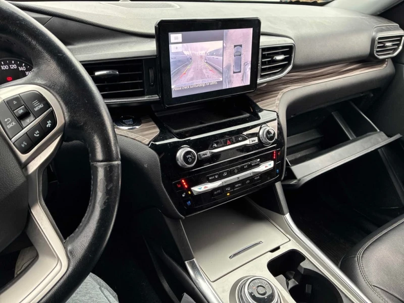 Ford Explorer * Limited * CARFAX * БЕЗ ПЪРВОНАЧАЛНА ВНОСКА, снимка 9 - Автомобили и джипове - 53176558