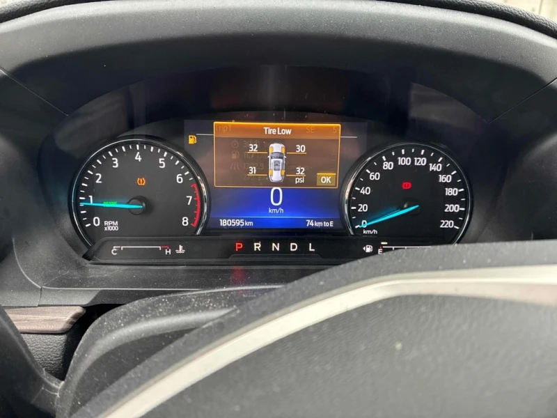 Ford Explorer * Limited * CARFAX * БЕЗ ПЪРВОНАЧАЛНА ВНОСКА, снимка 8 - Автомобили и джипове - 53176558