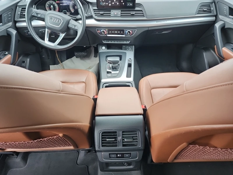 Audi Q5 PROGRESSIV| DISTRONIC| ПАНО| ПОДГРЕВИ| ДВА КЛЮЧА, снимка 11 - Автомобили и джипове - 53465350