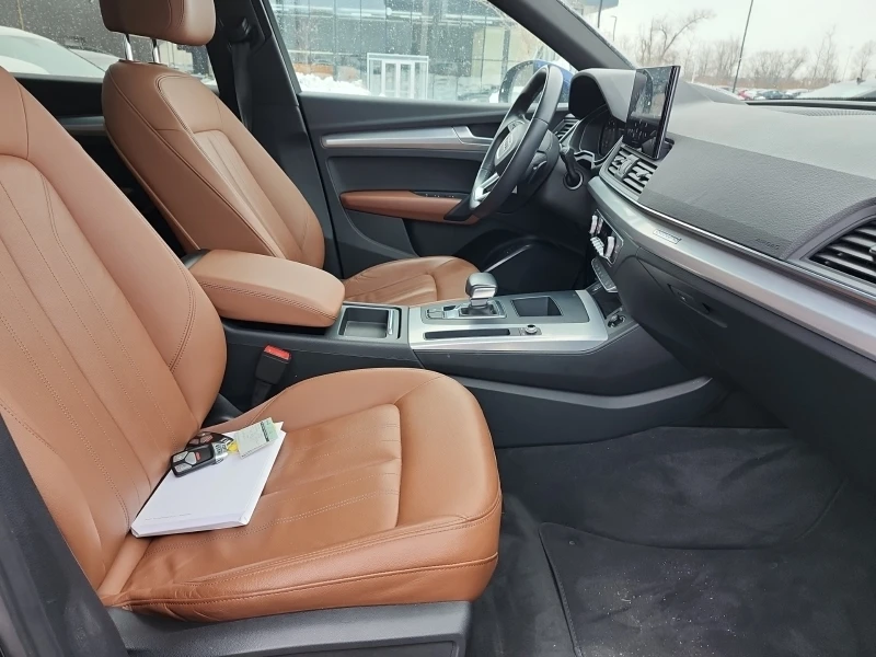 Audi Q5 PROGRESSIV| DISTRONIC| ПАНО| ПОДГРЕВИ| ДВА КЛЮЧА, снимка 17 - Автомобили и джипове - 53465350