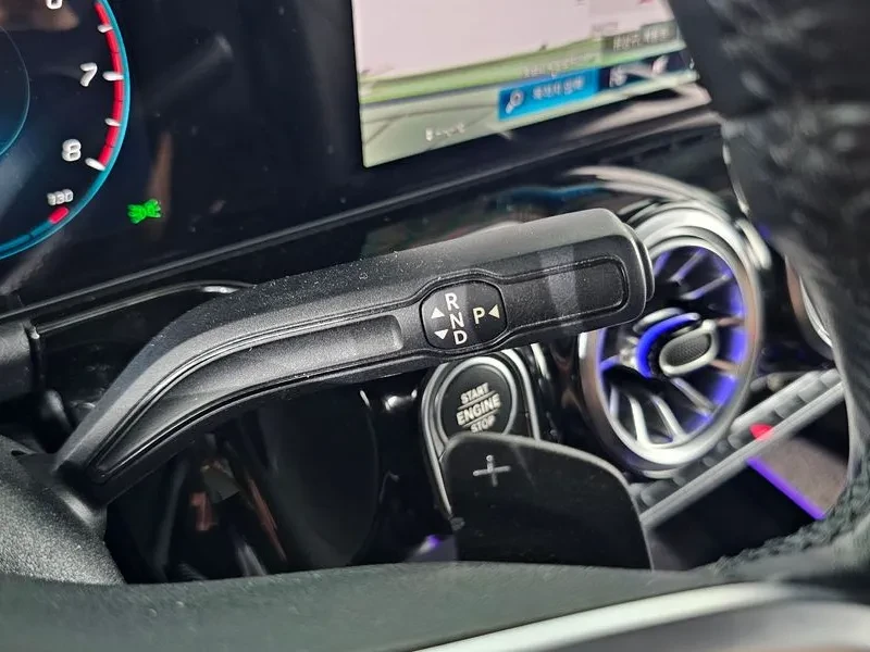 Mercedes-Benz GLA 220 / PANO/ DIST/ �������/ �������/ ����� | Mobile.bg � ����������� 9