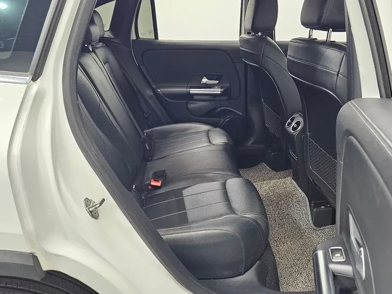 Mercedes-Benz GLA 220 / PANO/ DIST/ �������/ �������/ ����� | Mobile.bg � ����������� 12