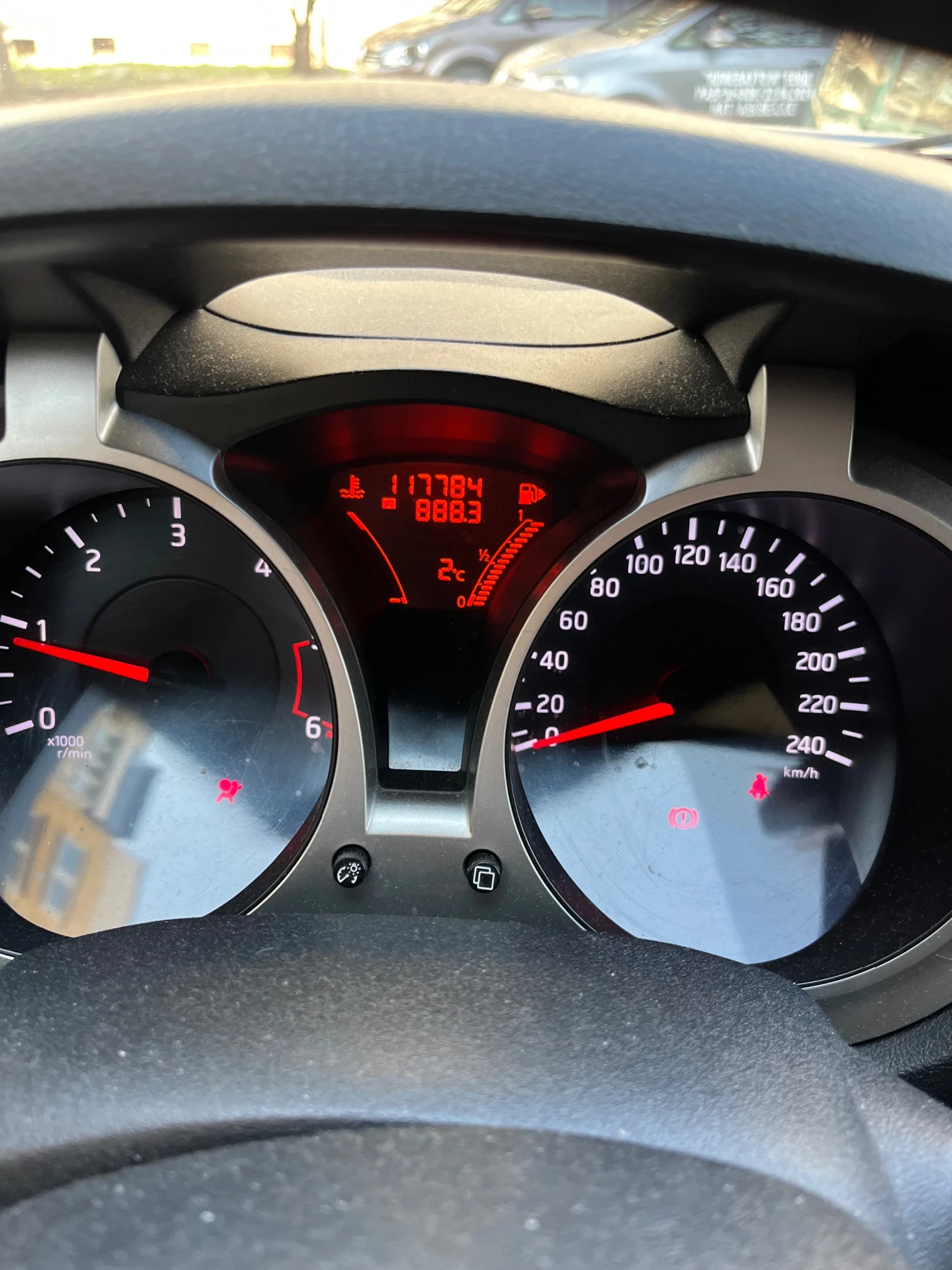 Nissan Juke Nissan Juk 1.5D - изображение 5