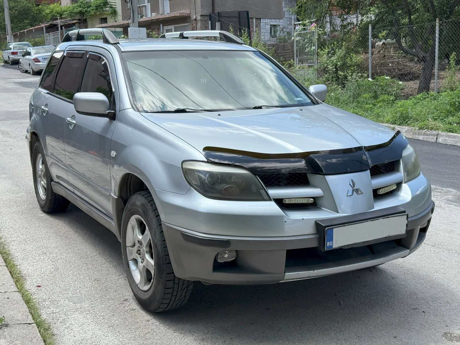 Mitsubishi Outlander 2.0 Газов инжекцион - изображение 3