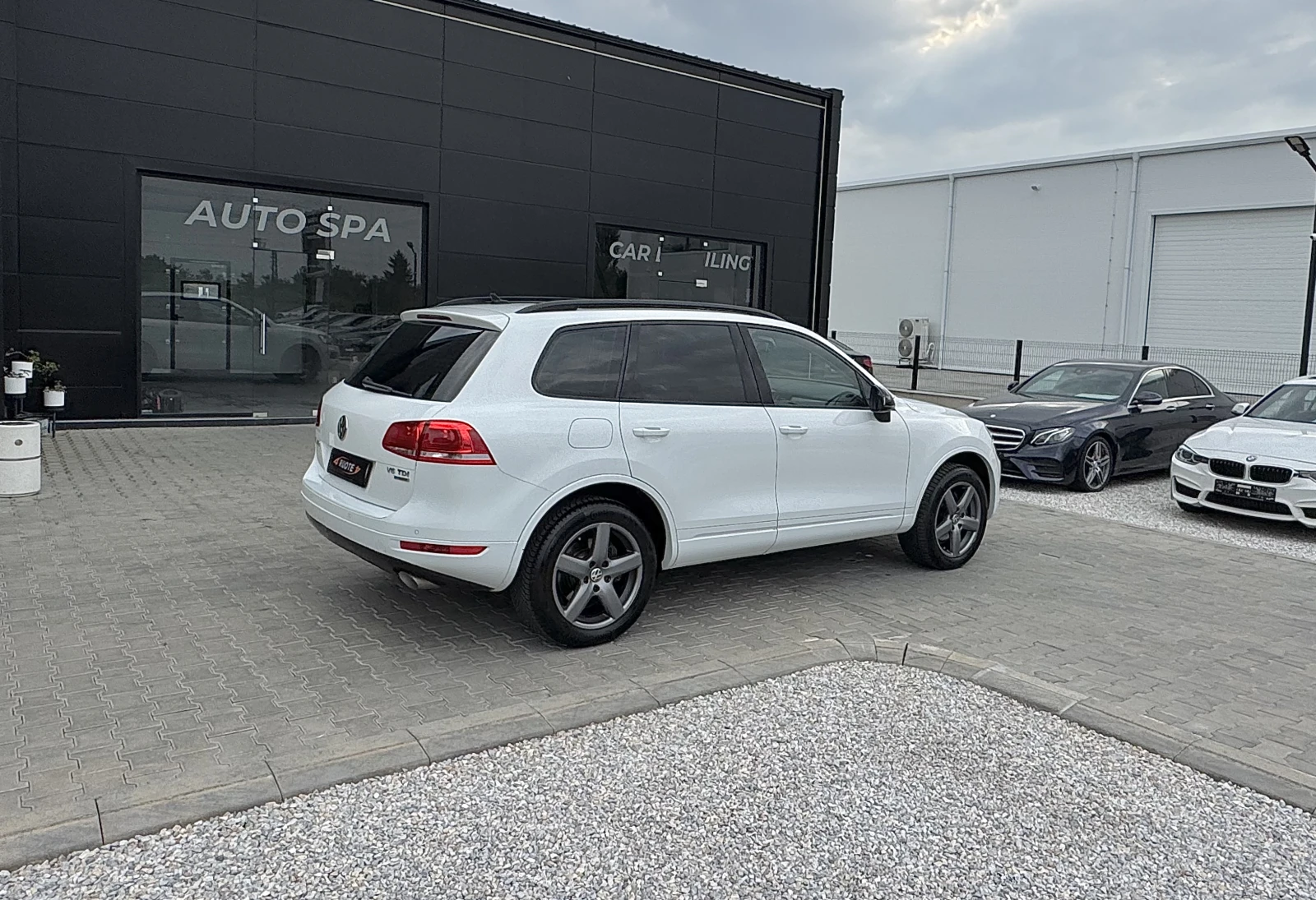 VW Touareg 3.0TDi Подгрев/Панорама - изображение 4