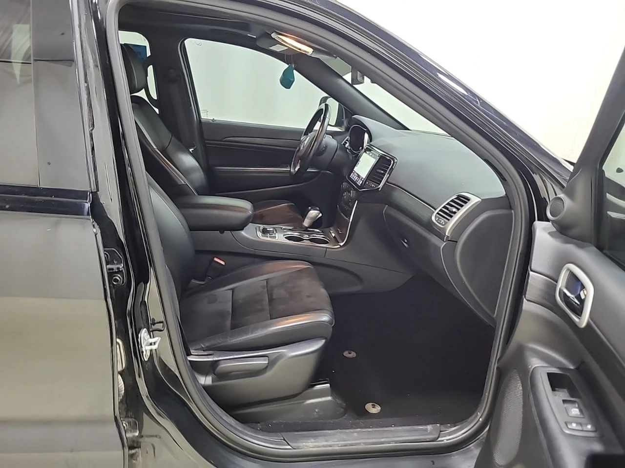 Jeep Grand cherokee *  *    *   *  | Mobile.bg   14