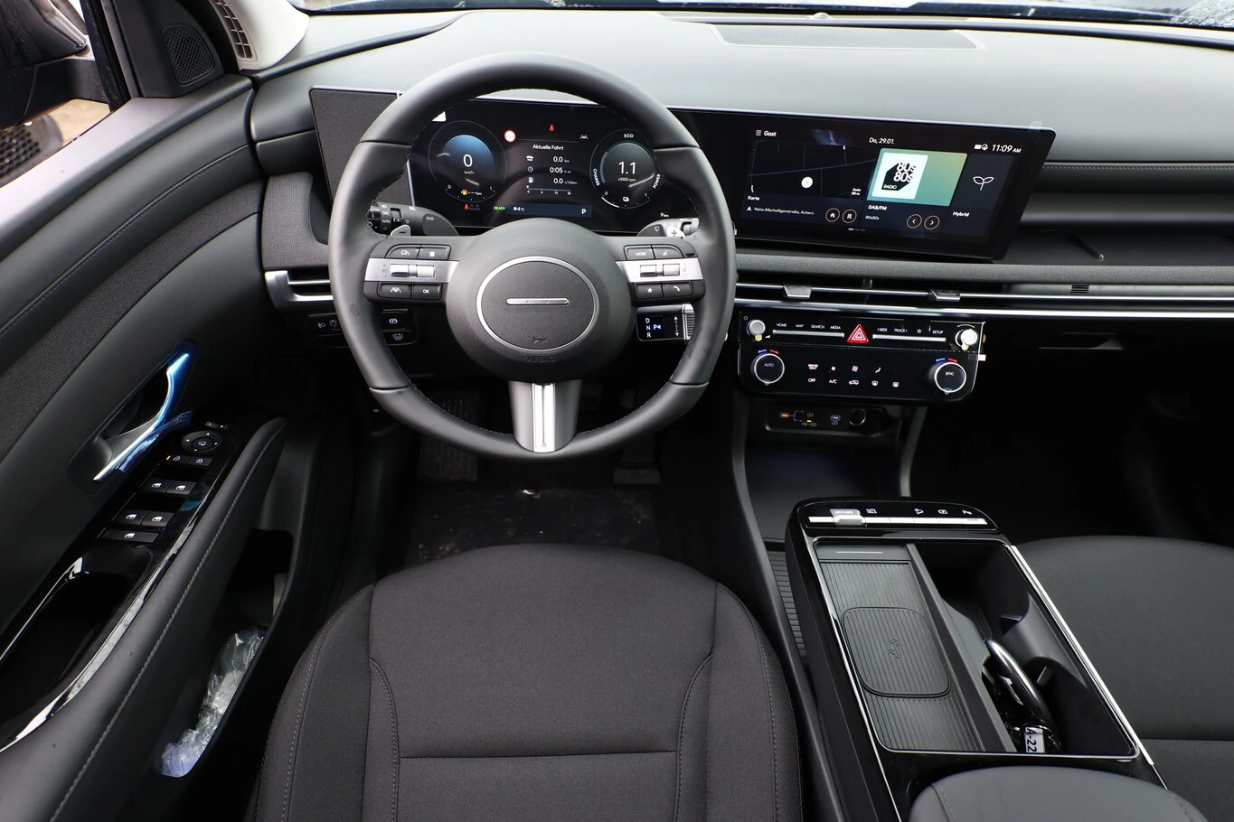 Hyundai Tucson HEV, снимка 6 - Автомобили и джипове - 53733356