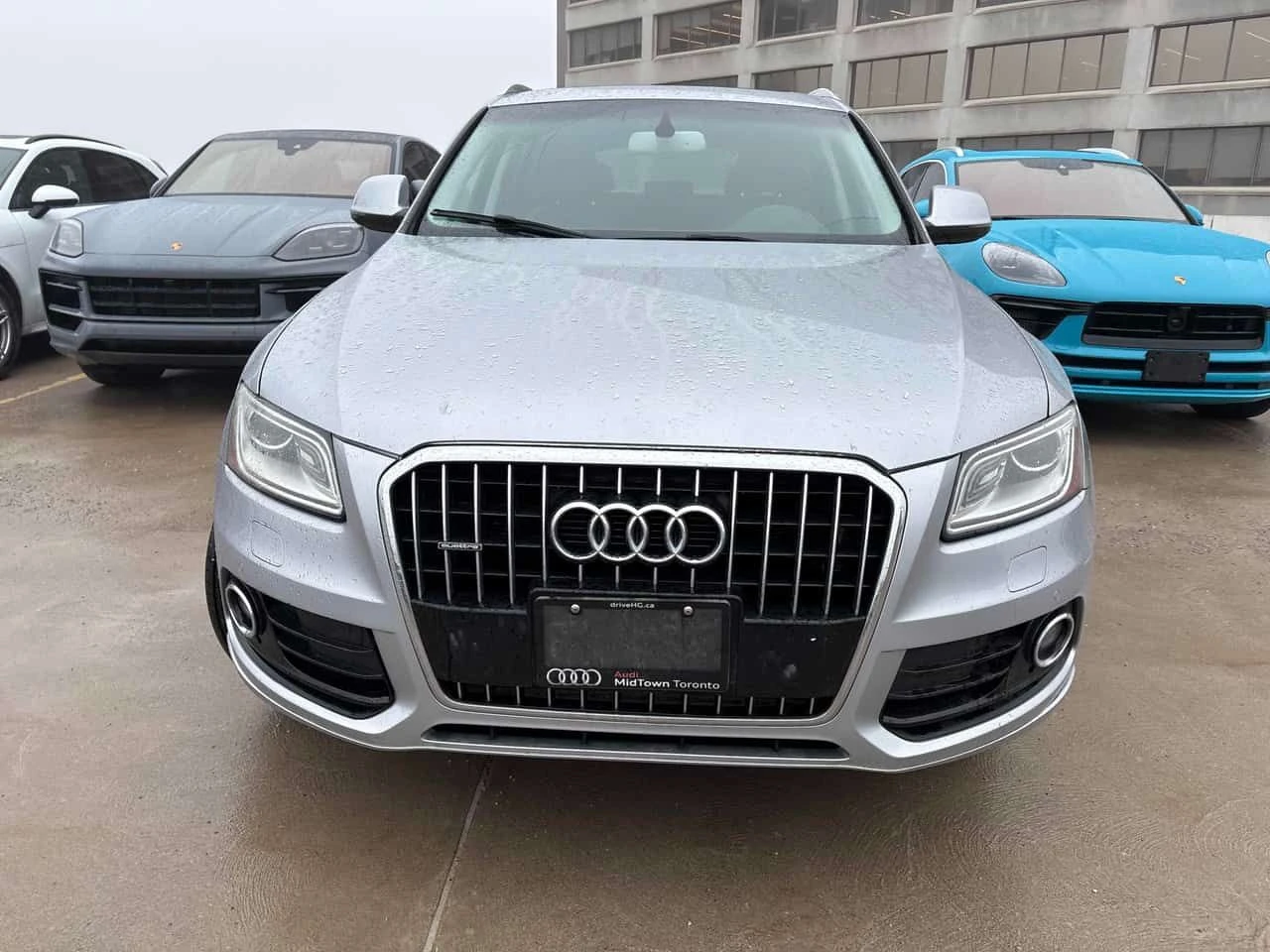 Audi Q5 * 3.0L TDI Progressiv * ПОДГРЕВ * ОТ ПРЕДСТАВИТЕЛС, снимка 2 - Автомобили и джипове - 53804221