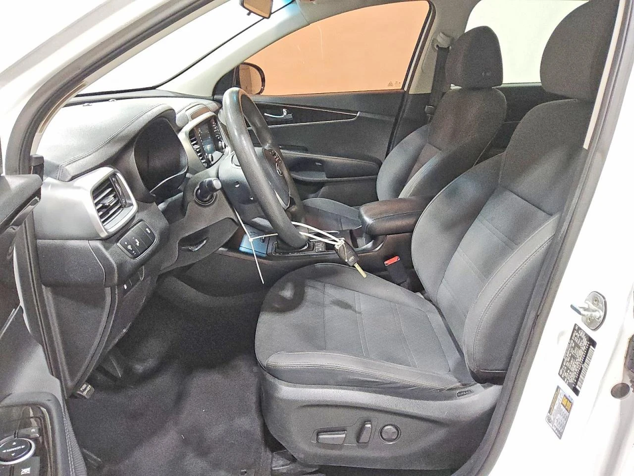 Kia Sorento, снимка 8 - Автомобили и джипове - 53924071