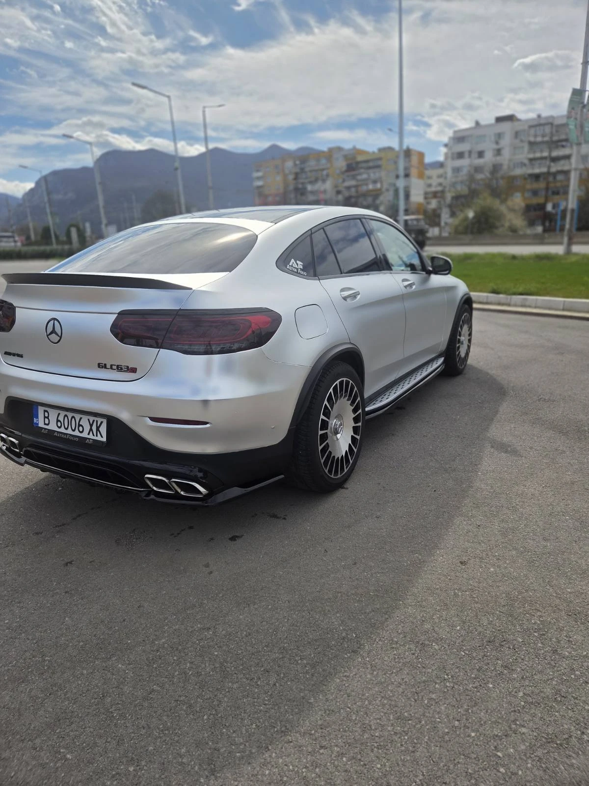 Mercedes-Benz GLC 300 AMG/4M/COUPE/ТЕГЛИЧ/DIGITAL/BURMESTER, снимка 7 - Автомобили и джипове - 54124373