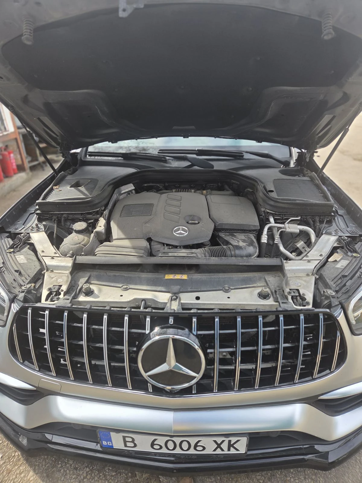 Mercedes-Benz GLC 300 AMG/4M/COUPE/ТЕГЛИЧ/DIGITAL/BURMESTER, снимка 13 - Автомобили и джипове - 54124373