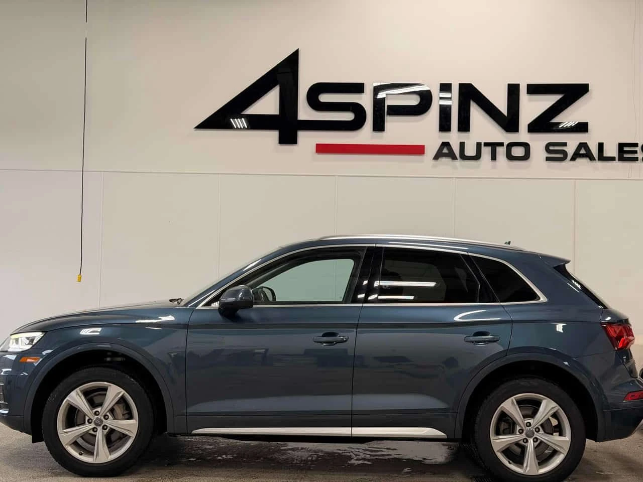 Audi Q5  Progressiv /LED/CAMERA/ОБДУХВАНЕ , снимка 2 - Автомобили и джипове - 54156160