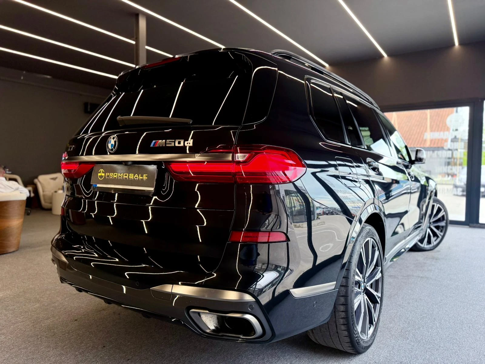 BMW X7 М50d* 7 Местен* Full* TV* Pano* Лизинг , снимка 6 - Автомобили и джипове - 54525232