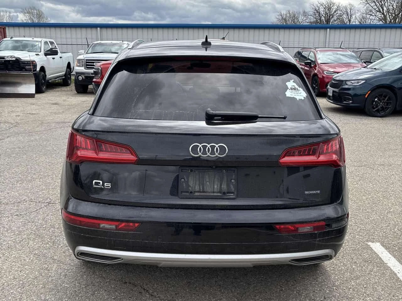 Audi Q5 * quattro Premium * CARFAX * ЦЕНА ДО БГ, снимка 4 - Автомобили и джипове - 54526703