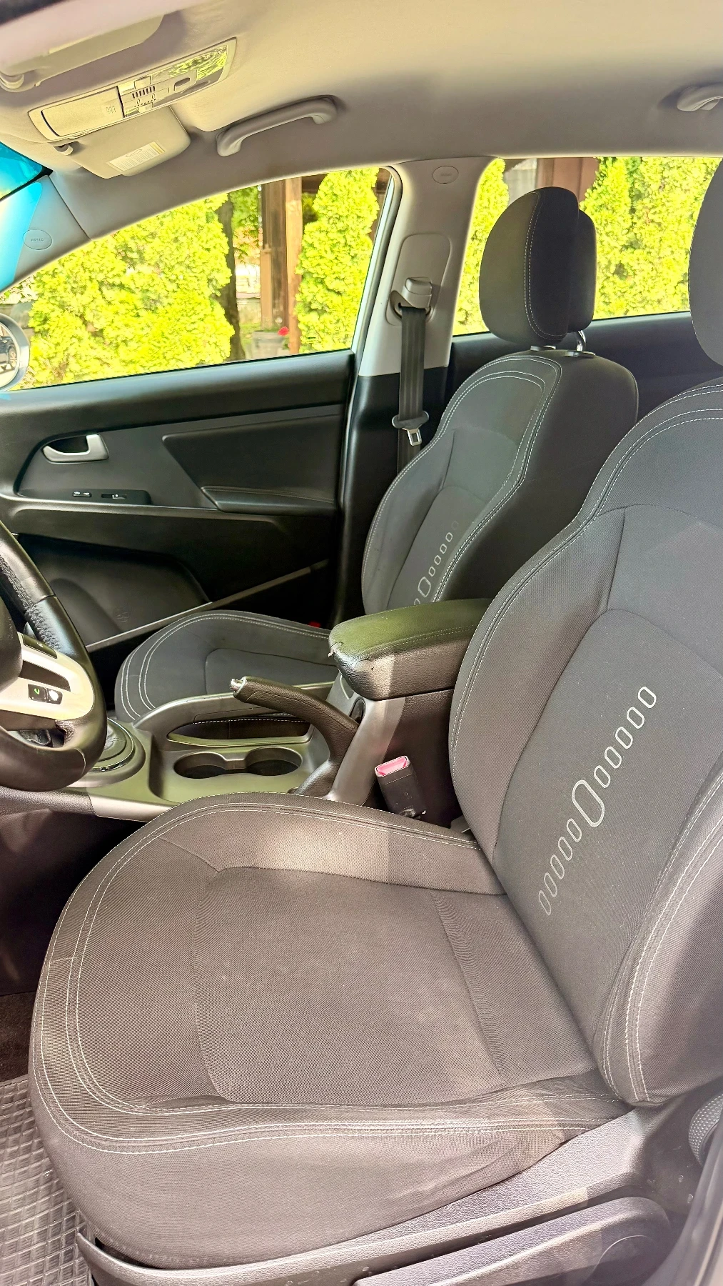 Kia Sportage, снимка 10 - Автомобили и джипове - 54834544