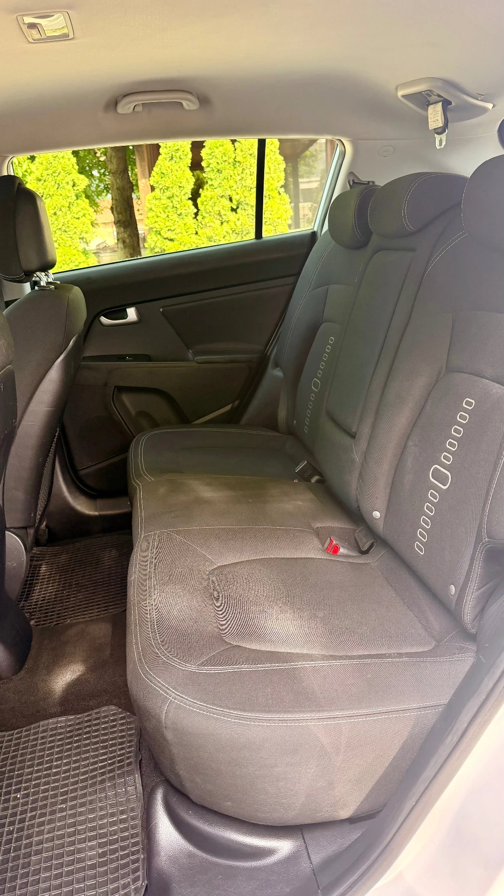 Kia Sportage, снимка 9 - Автомобили и джипове - 54834544