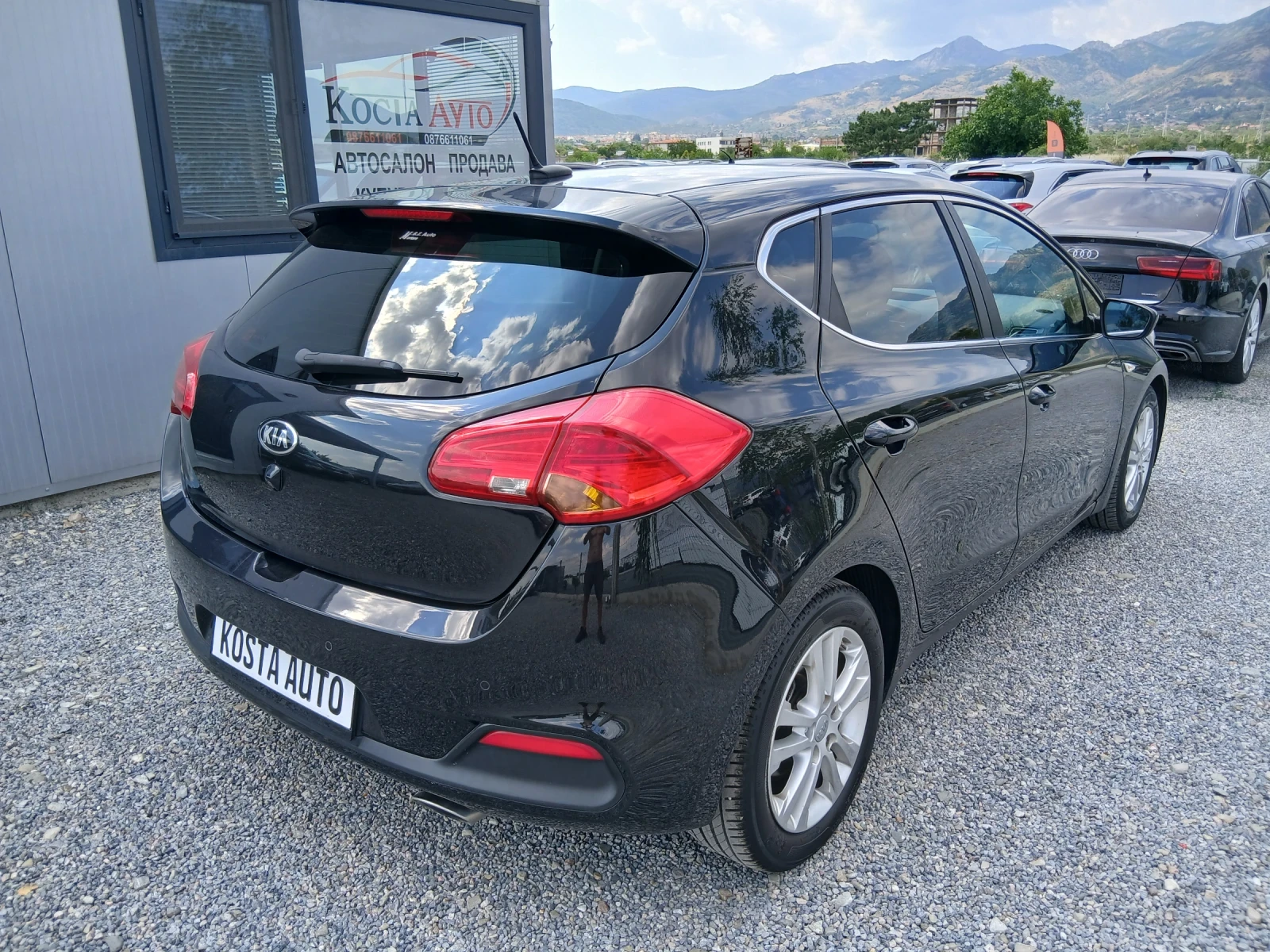 Kia Ceed  КАТО НОВА , снимка 4 - Автомобили и джипове - 54964761