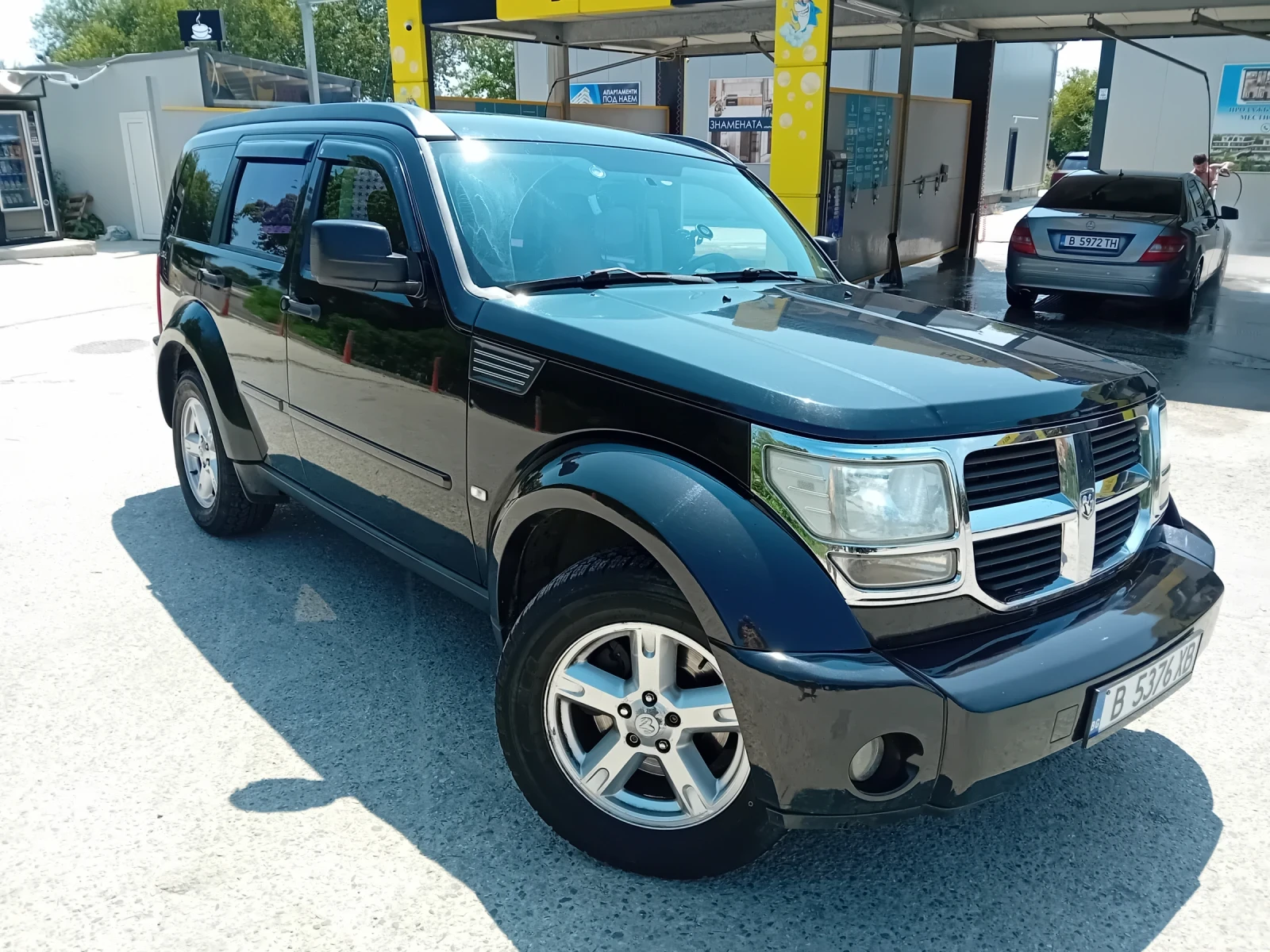 Dodge Nitro 3, 7 газ/бензин, снимка 9 - Автомобили и джипове - 55425580