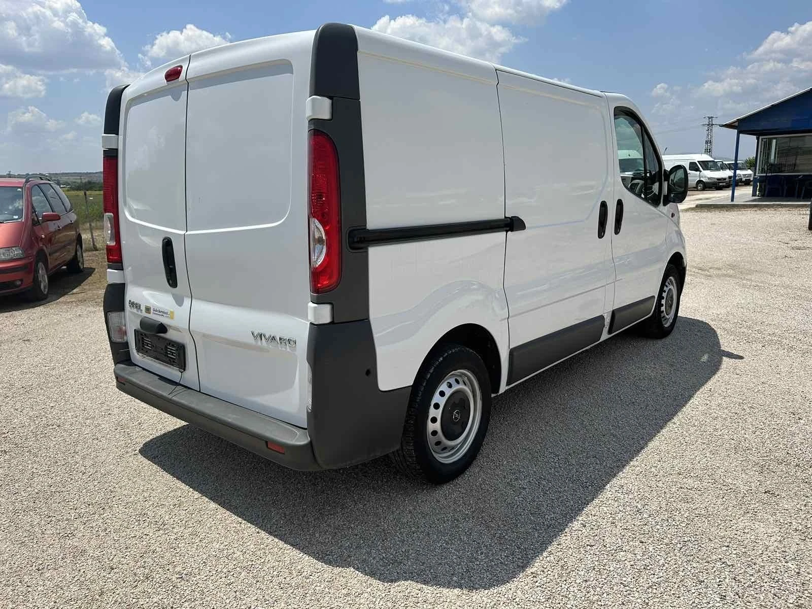 Opel Vivaro  - изображение 4