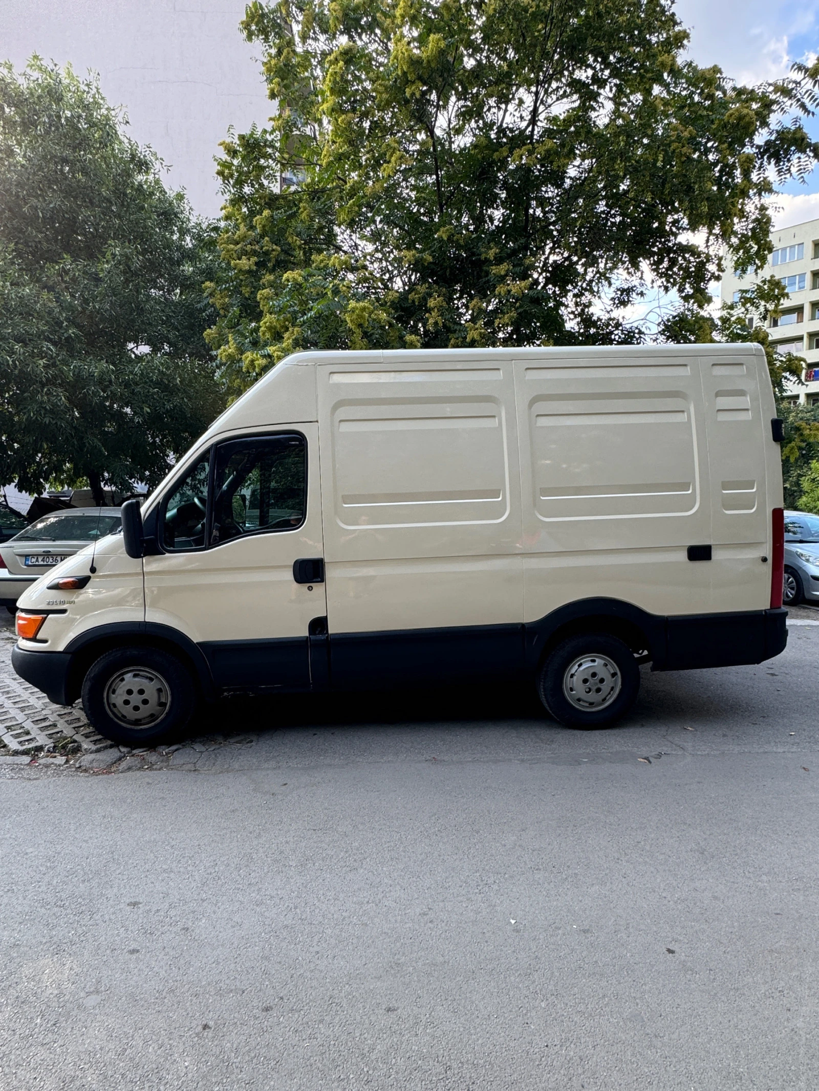 Iveco Daily 29L10 - изображение 2