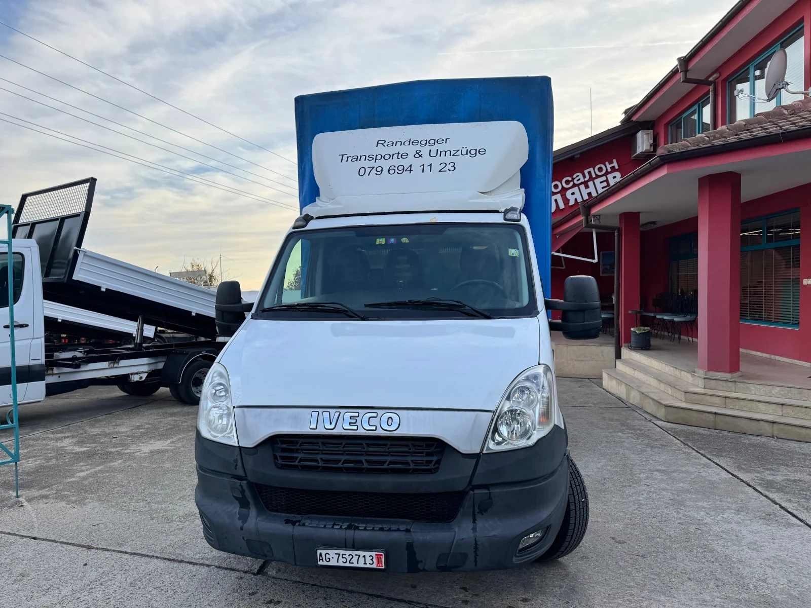 Iveco Daily 35c21* 3.0HTP* Климатик* Падащ борд - изображение 2