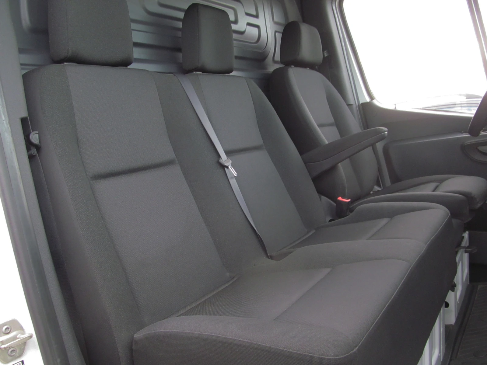 Mercedes-Benz Sprinter 211 CDI/EURO 6 - изображение 10