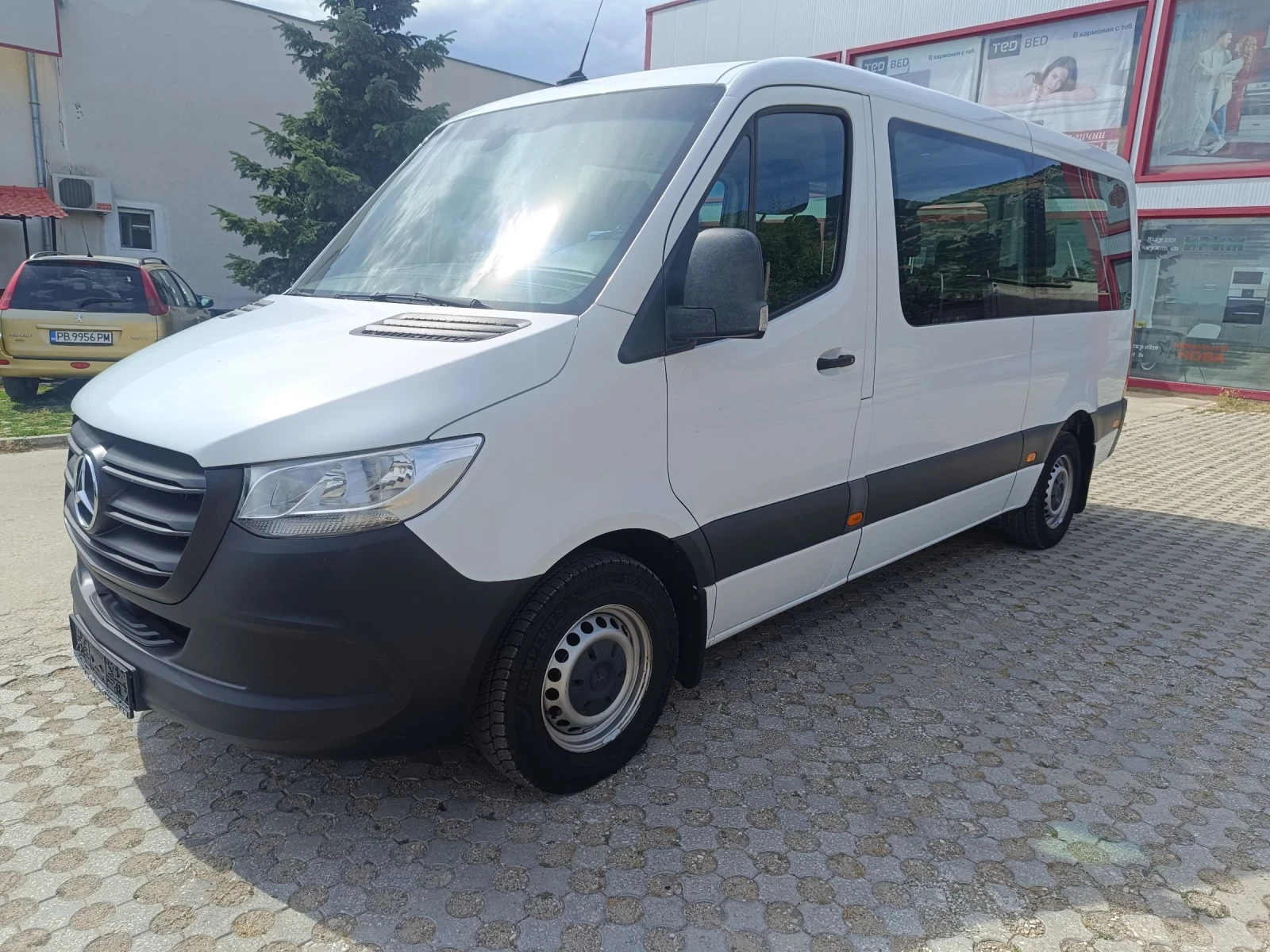 Mercedes-Benz Sprinter 2.2cdi 9места 191000км., снимка 3 - Бусове и автобуси - 55211779