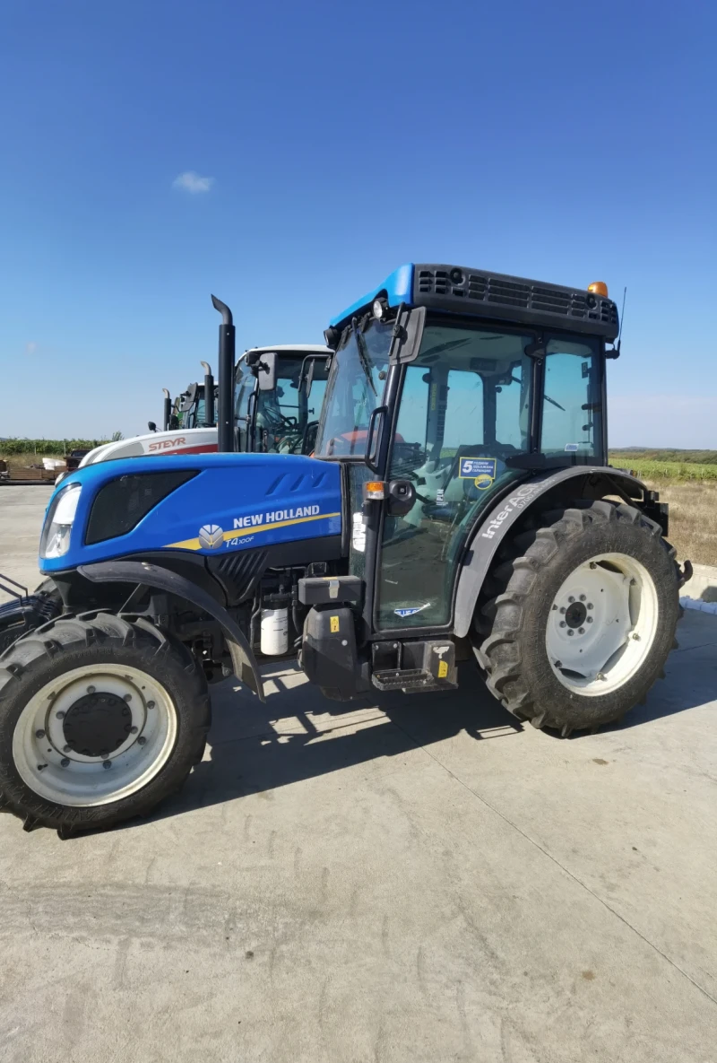 Трактор New Holland Т4 100F, снимка 4 - Селскостопанска техника - 47023686