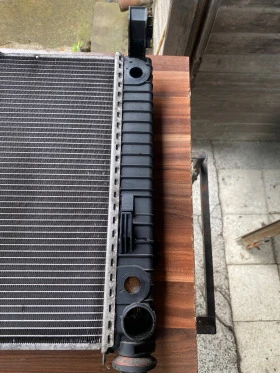 A1695002103 Воден радиатор за Мерцедес W169 W245 автоматик, снимка 2