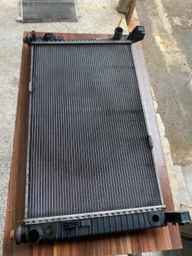 A1695002103 Воден радиатор за Мерцедес W169 W245 автоматик, снимка 1