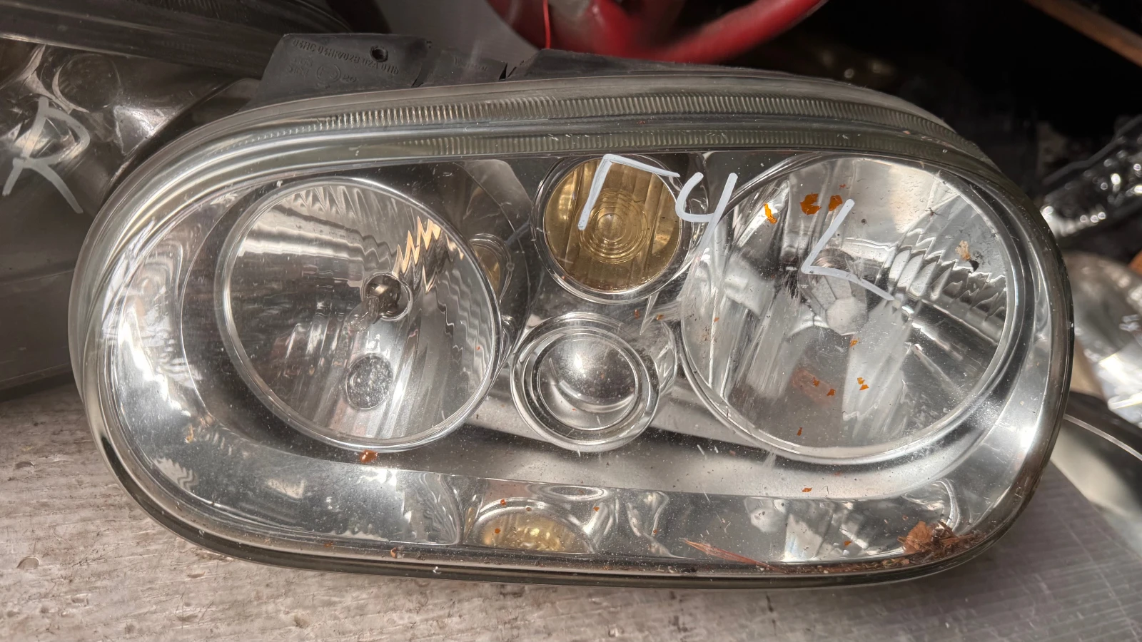   a VW Golf 4 - 150146-00 / 150138-00 /  02B02A011 | Mobile.bg   2