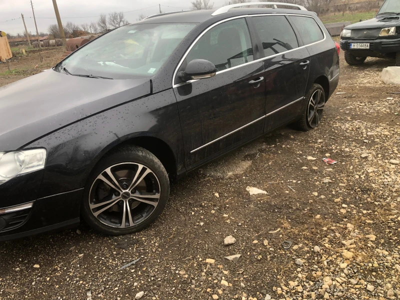 VW Passat, снимка 3 - Автомобили и джипове - 47019958