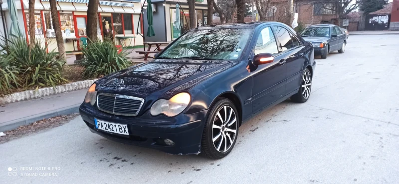 Mercedes-Benz C 200, снимка 1 - Автомобили и джипове - 48409610