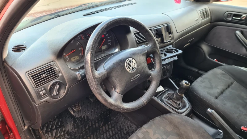 VW Golf 1.4  16V (75Hp), снимка 11 - Автомобили и джипове - 49260448